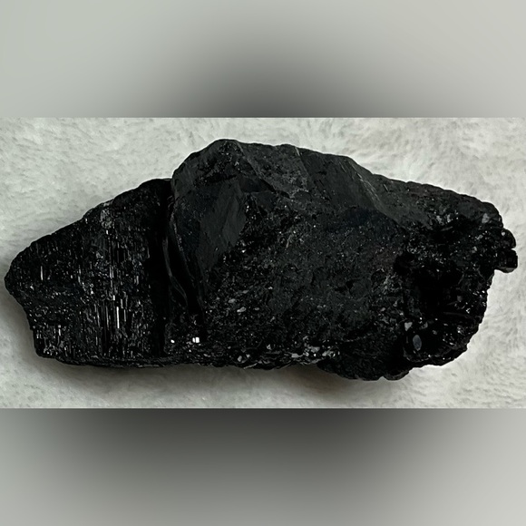 Stunning Raw Black Tourmaline with Quartz Inclusion Natural - Picture 5 of 8